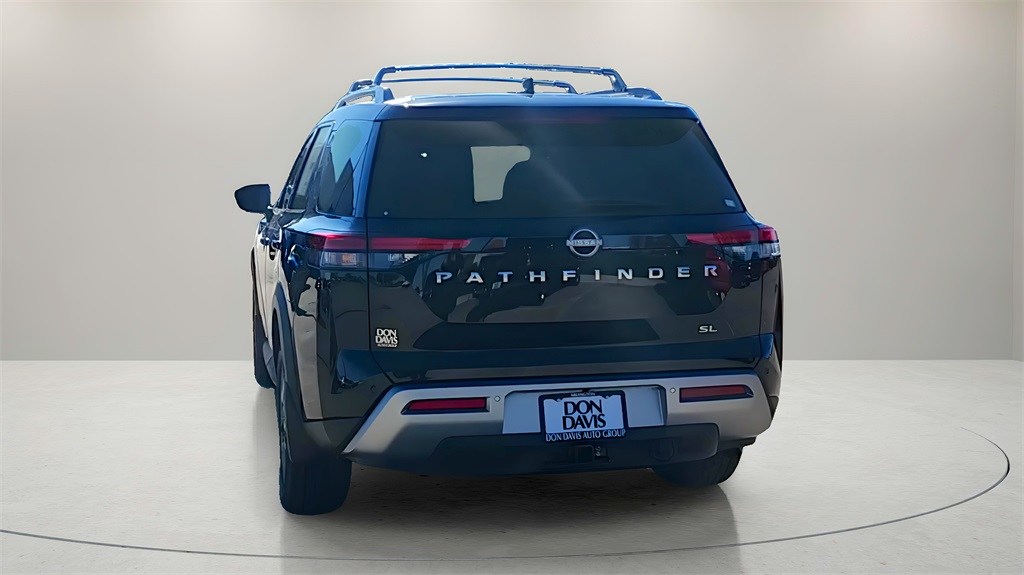 Vehicle image 6 of 35
