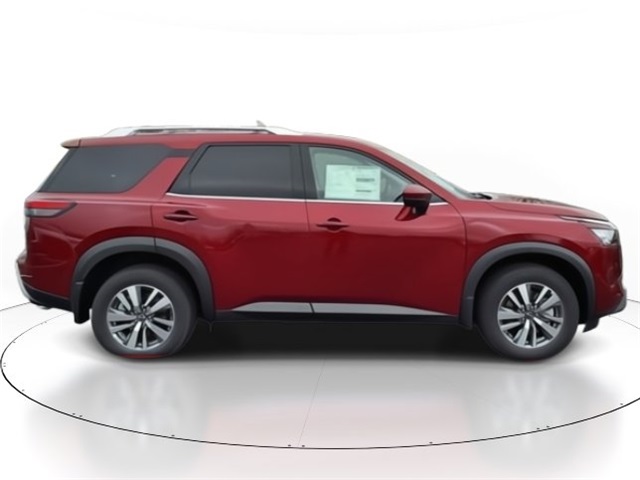 Vehicle image 4 of 21