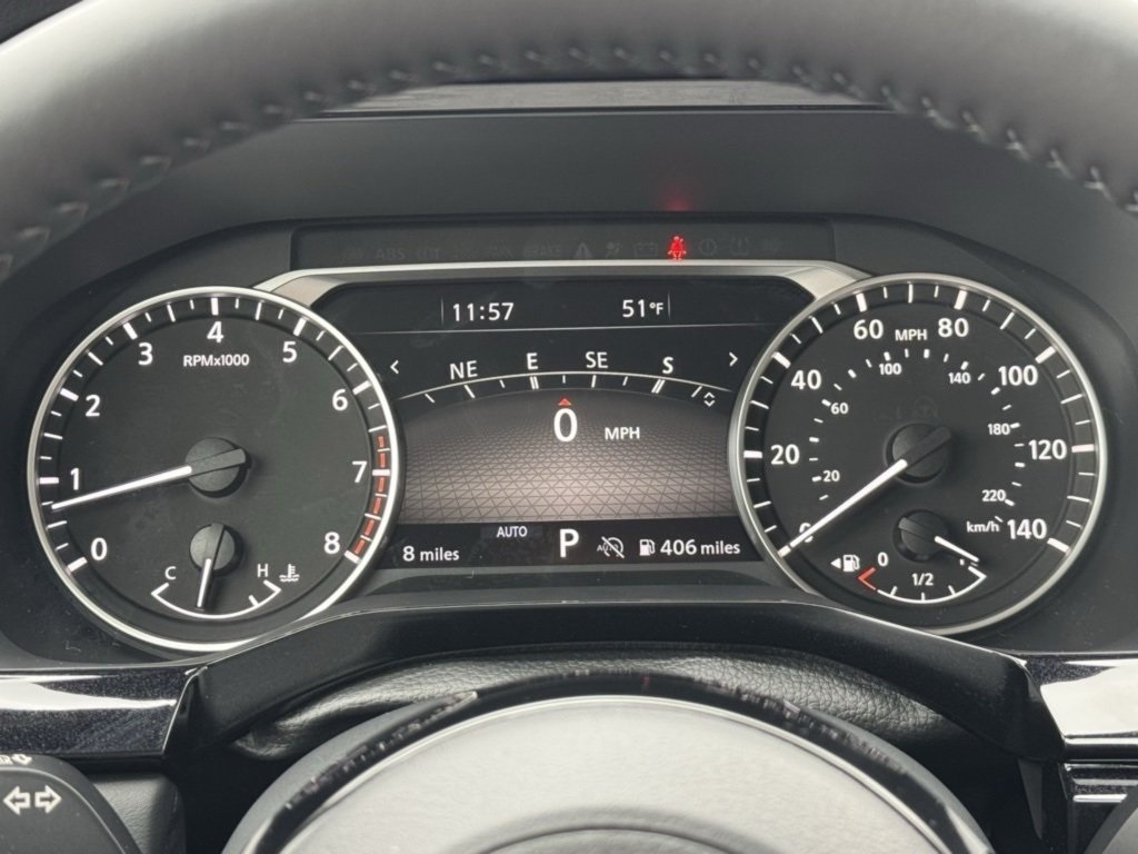 Vehicle image 15 of 25