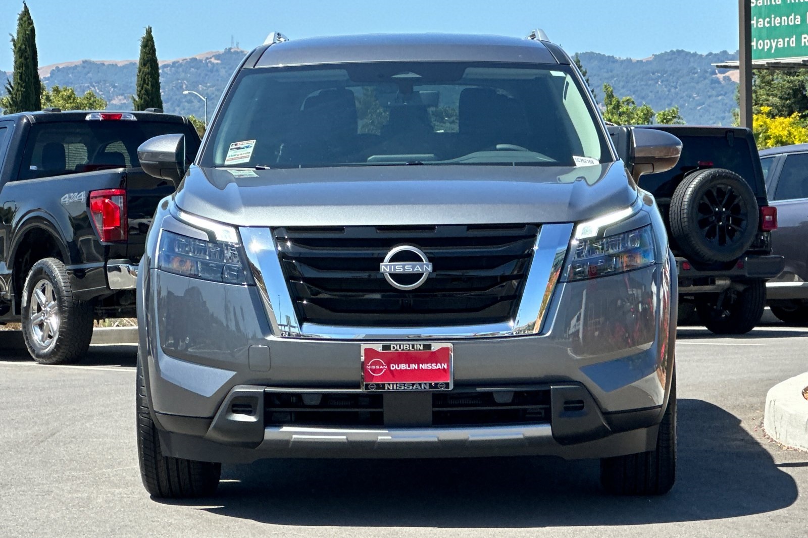 Vehicle image 1 of 37