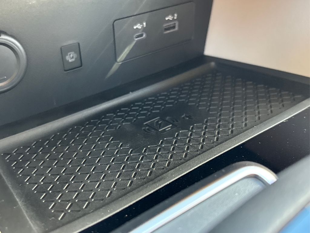 2025 Nissan Pathfinder SL Image 37 of 42