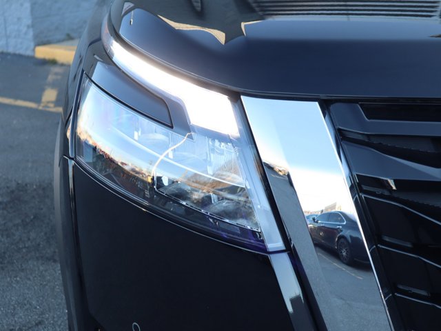 Vehicle image 9 of 30