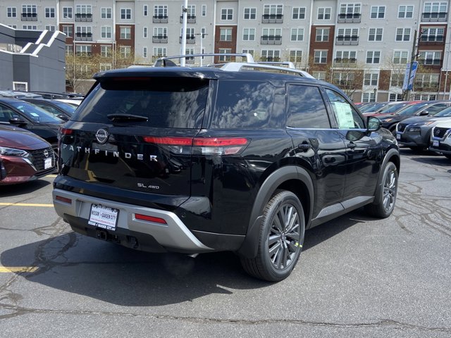 Vehicle image 2 of 28