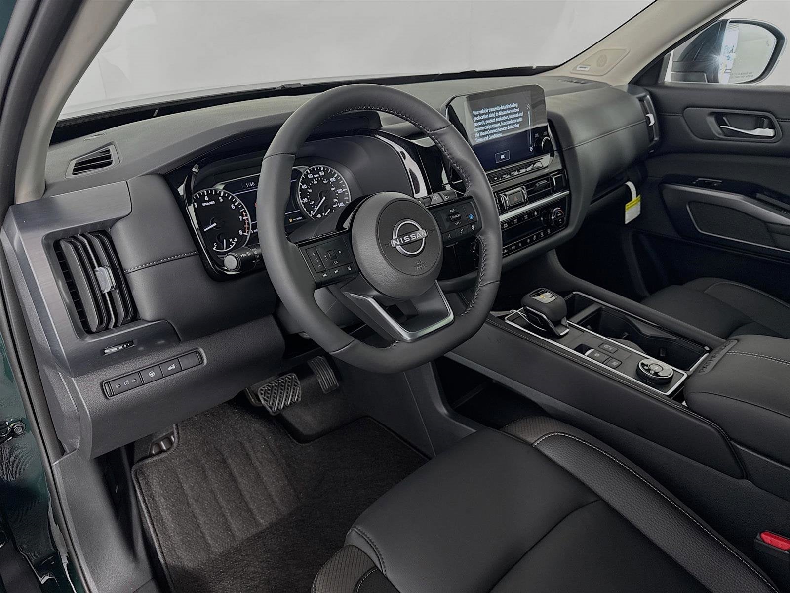 Vehicle image 12 of 47