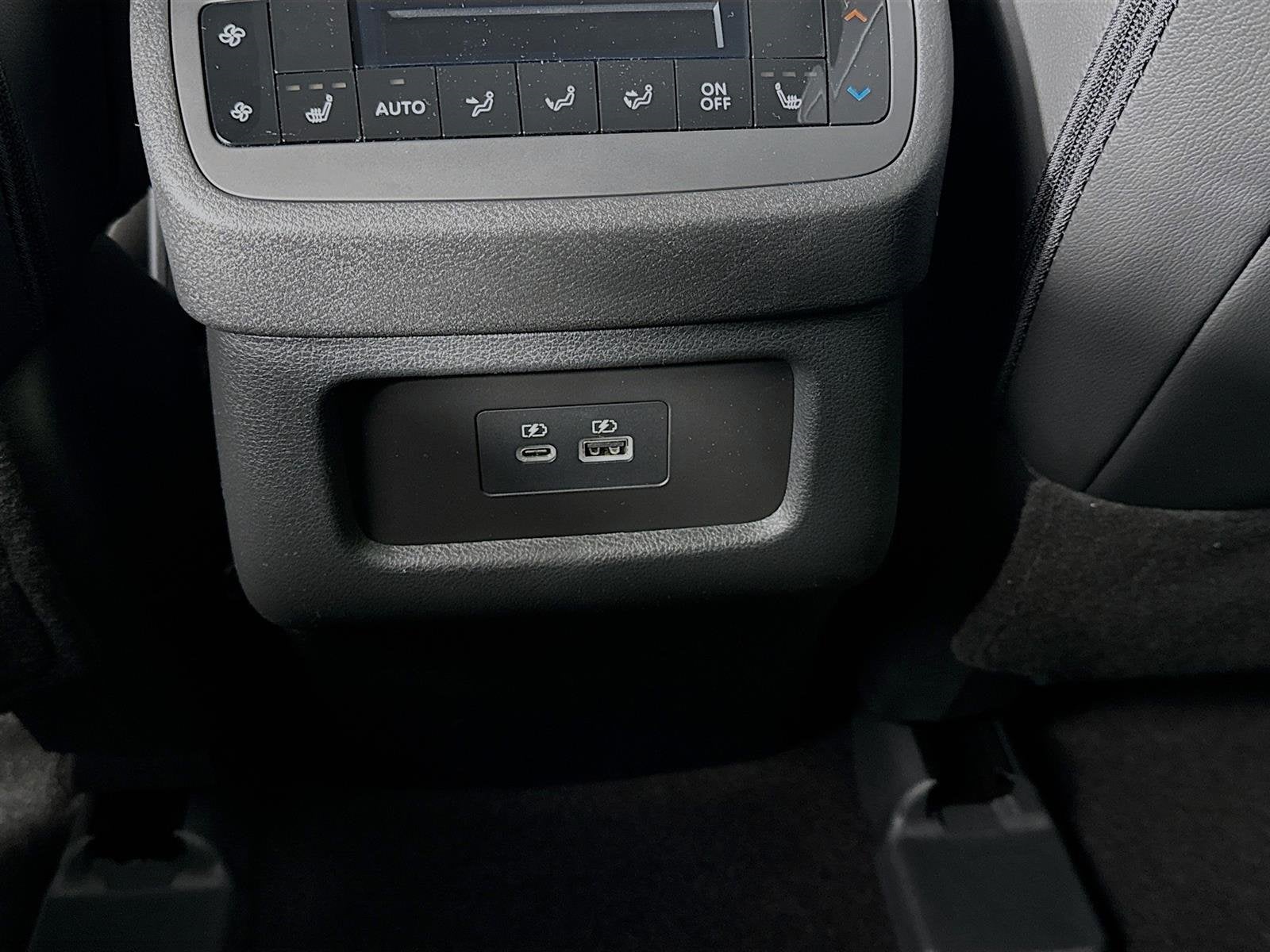 Vehicle image 30 of 47