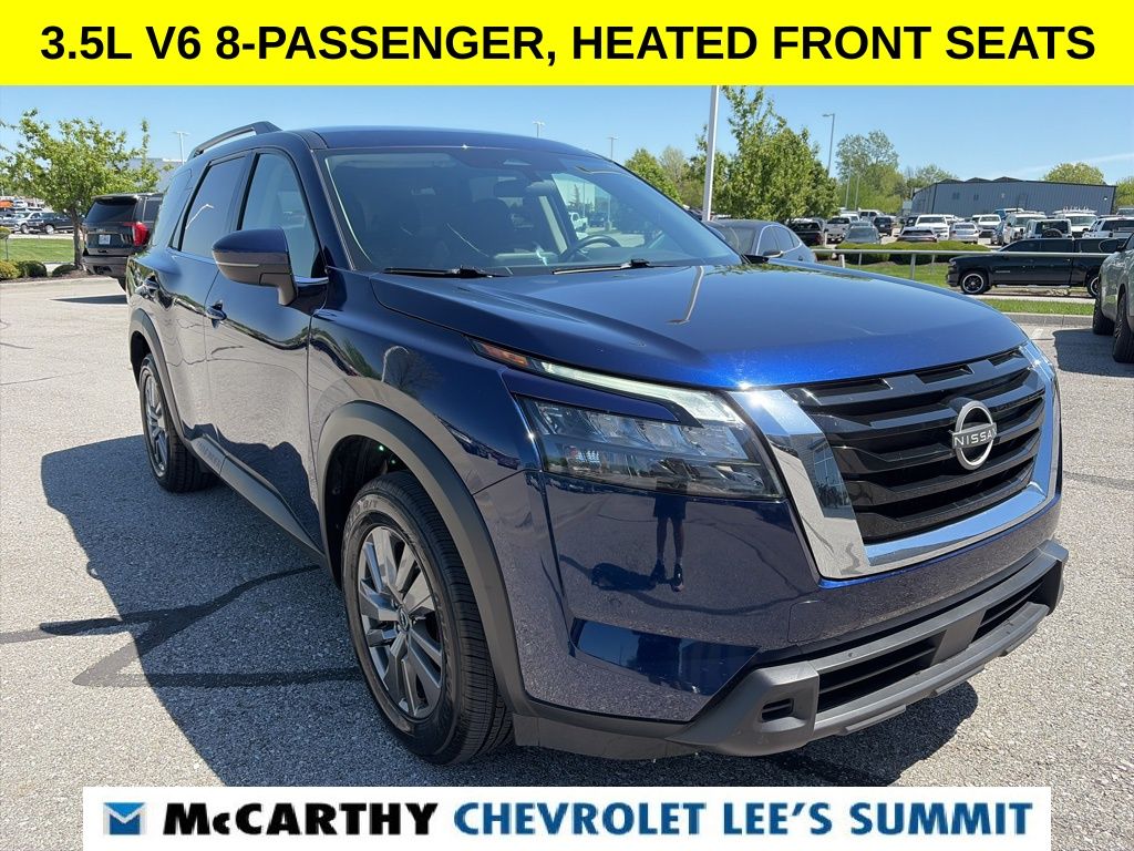 2025 Nissan Pathfinder SV Image 3 of 60