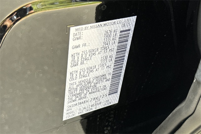 2025 Nissan Pathfinder SV Image 25 of 36