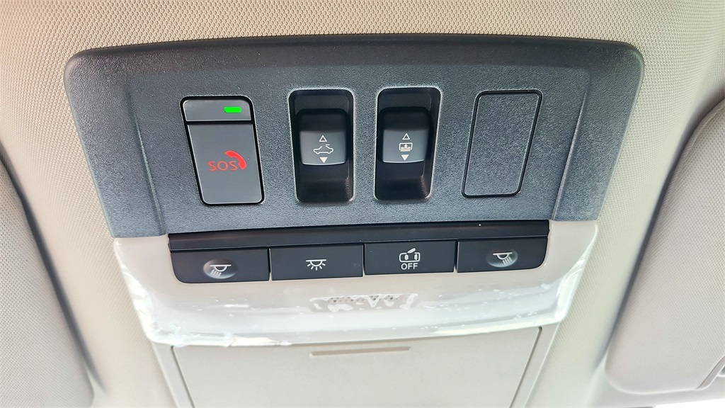 Vehicle image 26 of 35