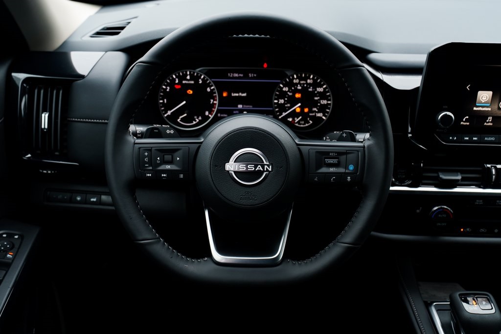 2025 Nissan Pathfinder SV Image 29 of 29