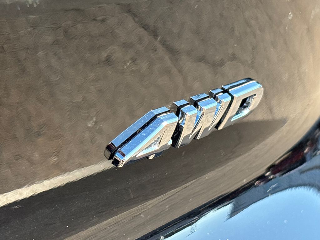 2025 Nissan Pathfinder SV Image 29 of 42