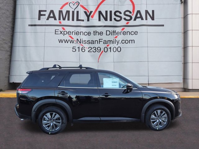 Vehicle image 6 of 30