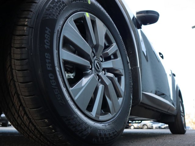 Vehicle image 13 of 30