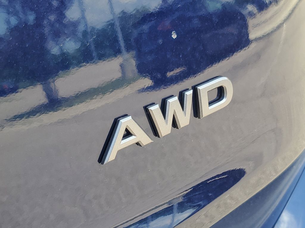 Vehicle image 6 of 30