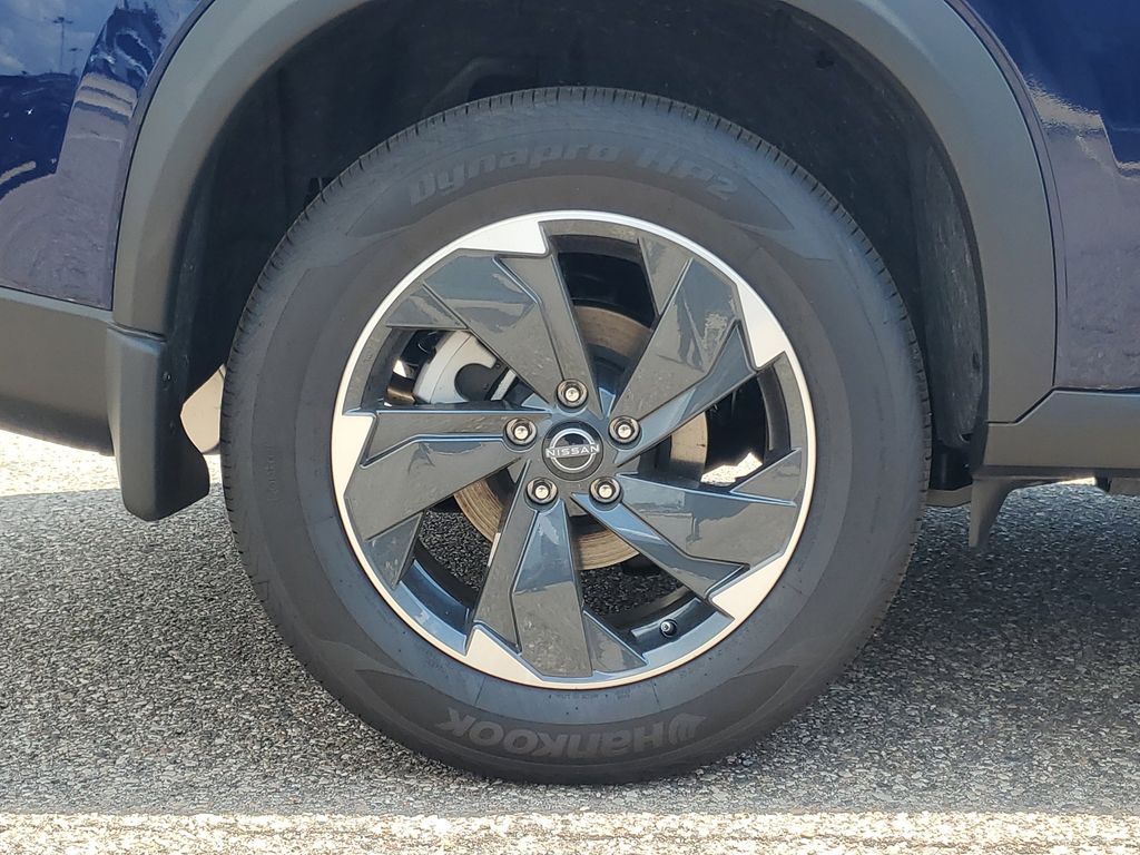 Vehicle image 5 of 30