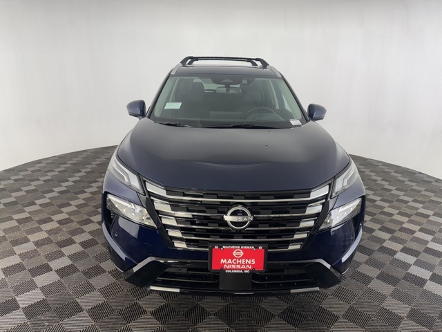 Vehicle image 4 of 28