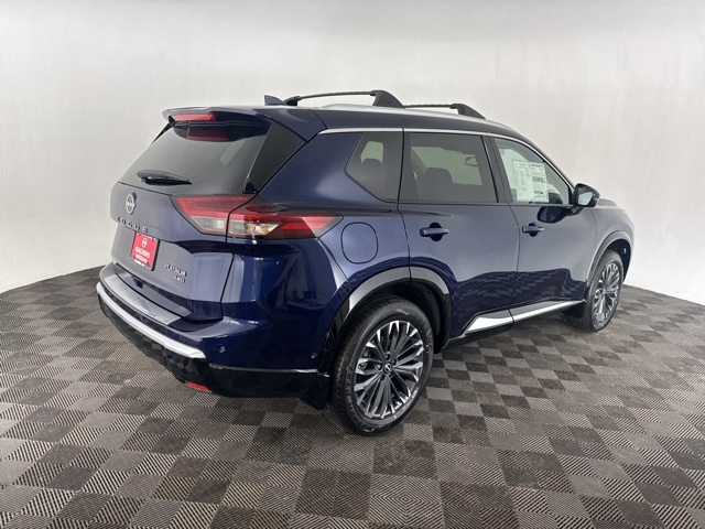 Vehicle image 3 of 28