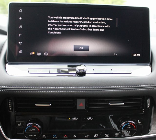 Vehicle image 13 of 19