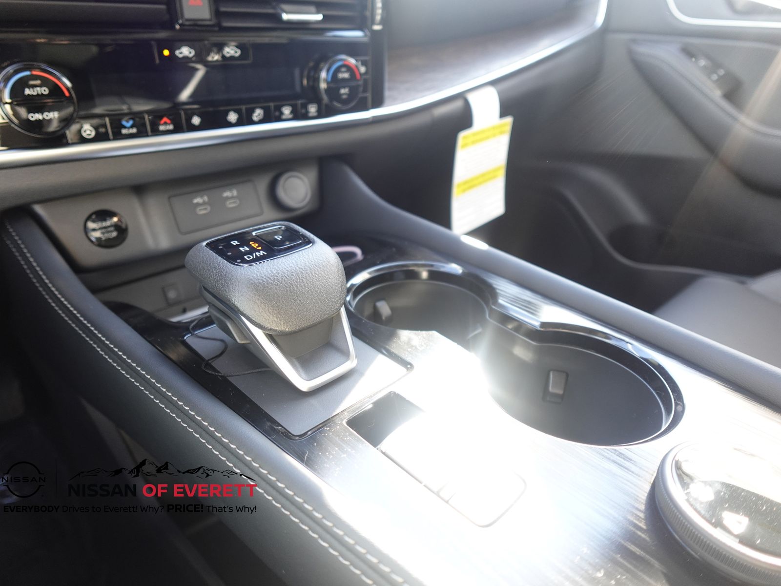 Vehicle image 20 of 21