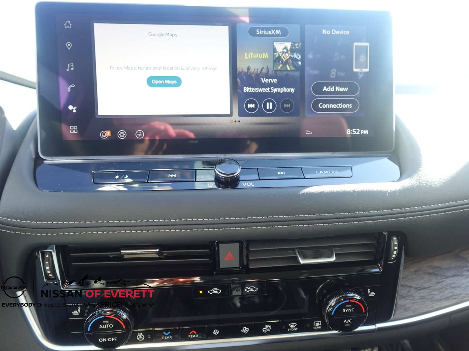 Vehicle image 19 of 21