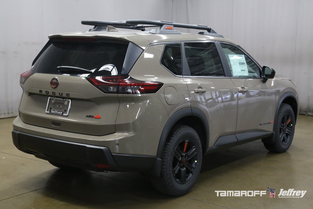 Vehicle image 5 of 18