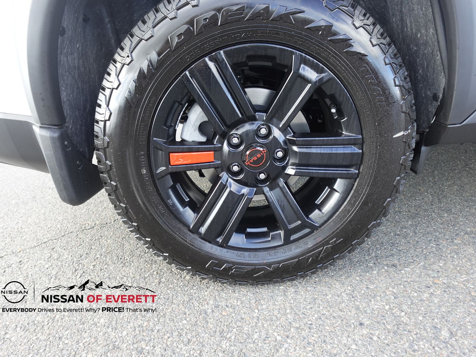 Vehicle image 9 of 23
