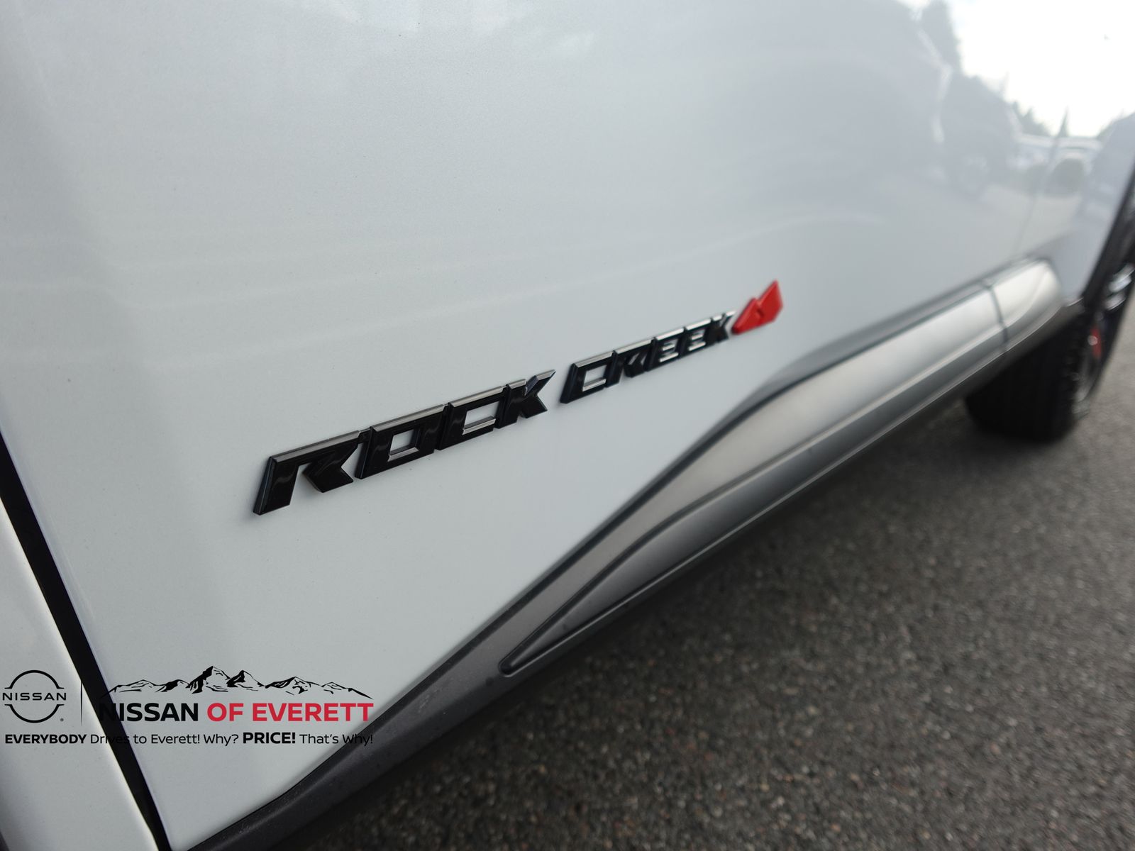 Vehicle image 10 of 23