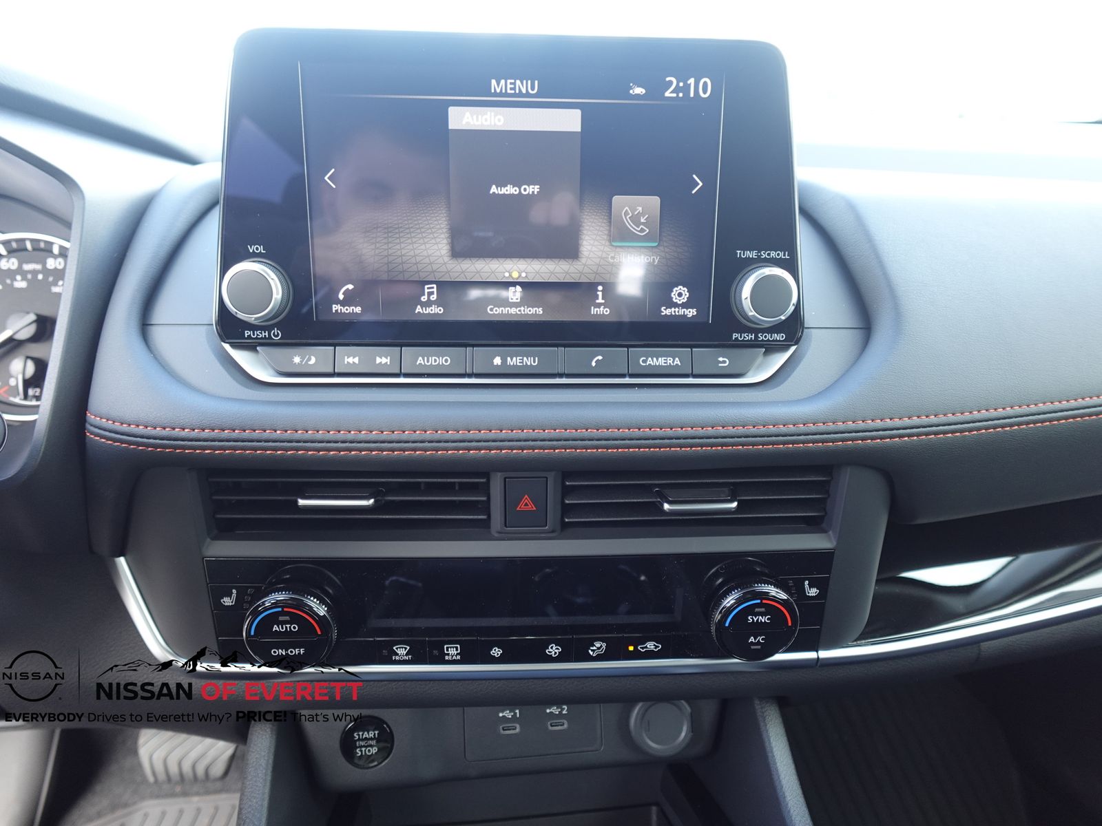 Vehicle image 19 of 23
