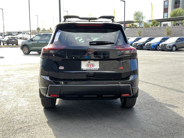 Vehicle image 7 of 28