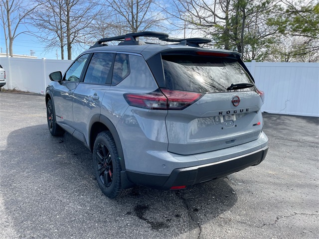 Vehicle image 14 of 31