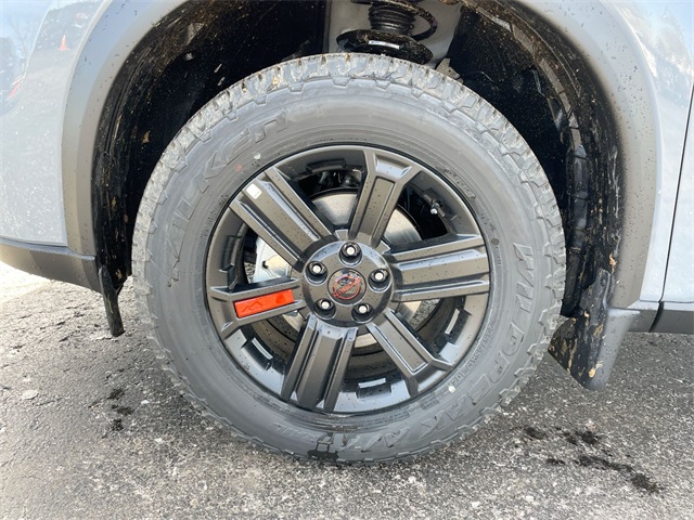 Vehicle image 17 of 31
