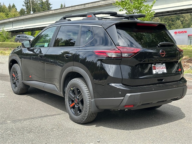 Vehicle image 6 of 21