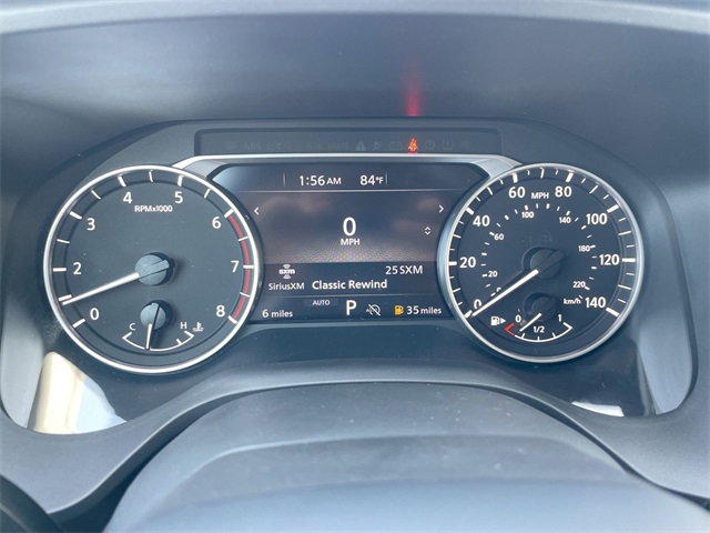 Vehicle image 22 of 31