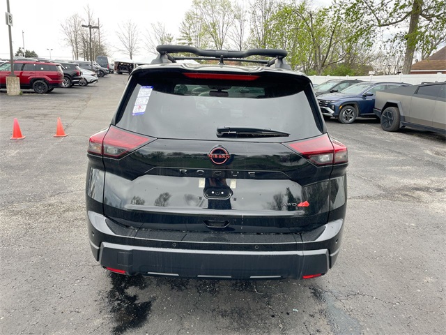 Vehicle image 5 of 31