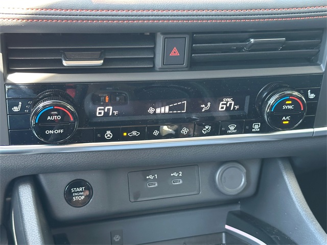 Vehicle image 19 of 22