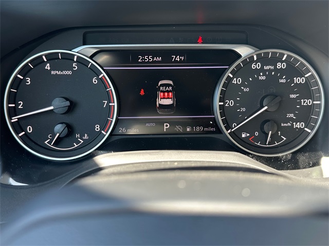 Vehicle image 17 of 22