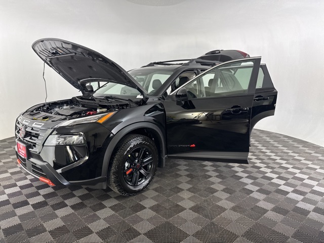 Vehicle image 11 of 27