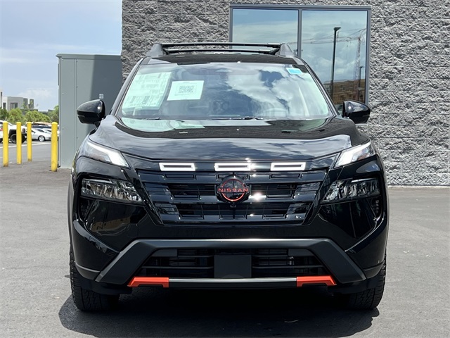 Vehicle image 2 of 28