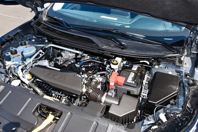 Vehicle image 18 of 44