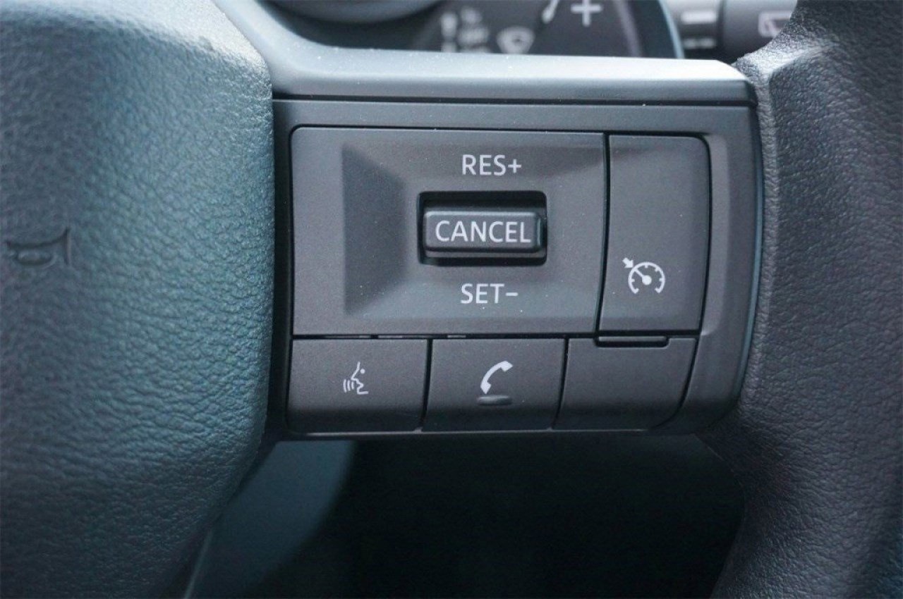 Vehicle image 44 of 51