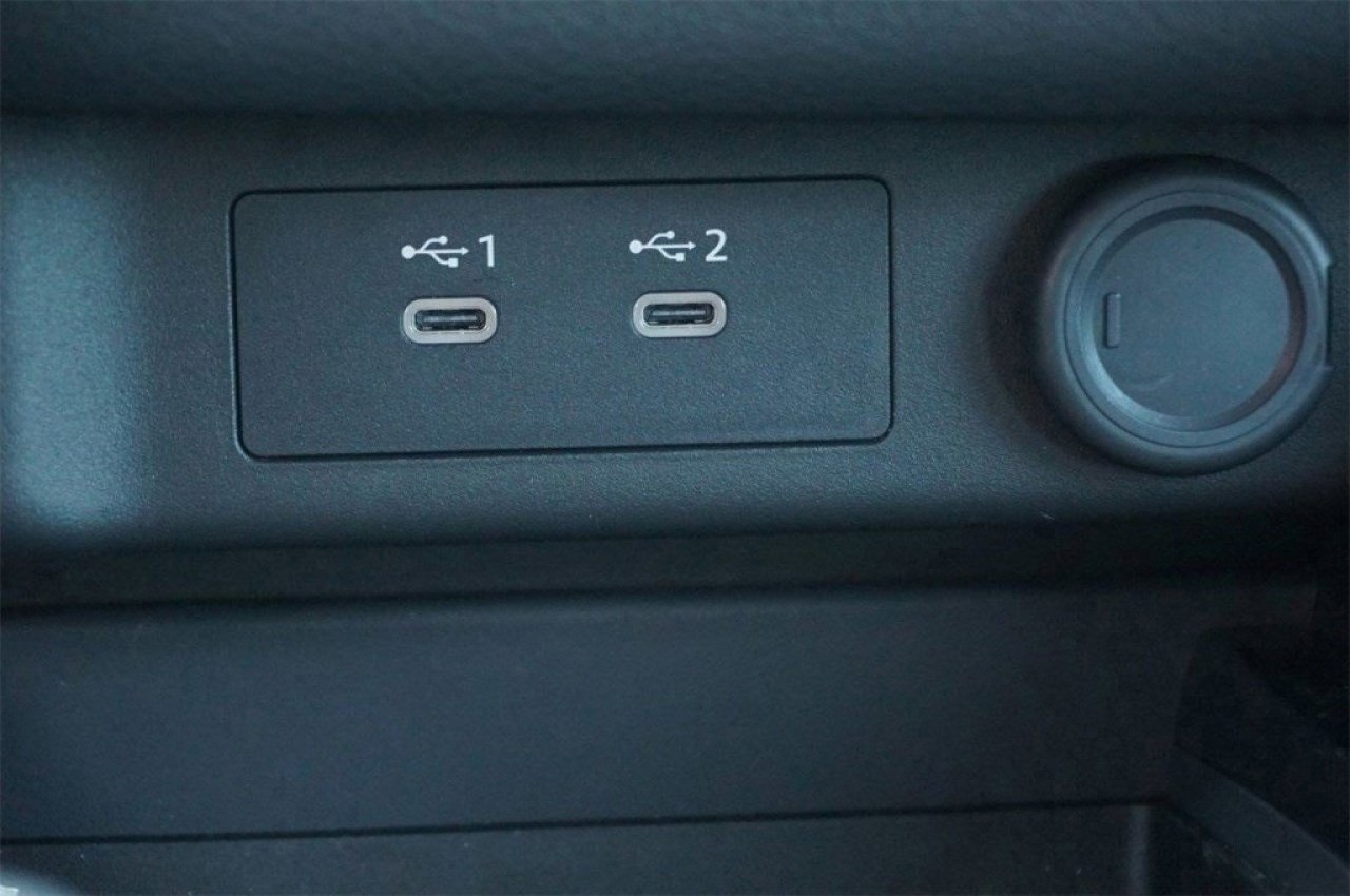 Vehicle image 50 of 51