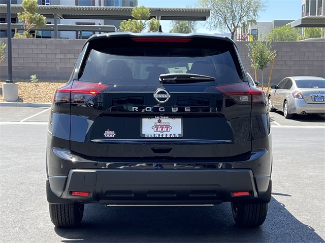 Vehicle image 6 of 28