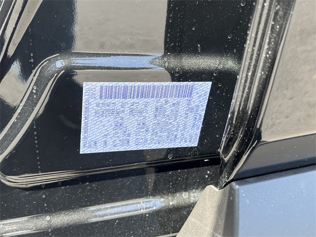 Vehicle image 28 of 28