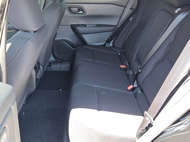 Vehicle image 6 of 7
