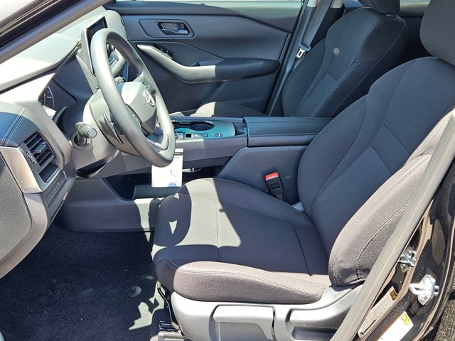 Vehicle image 5 of 7