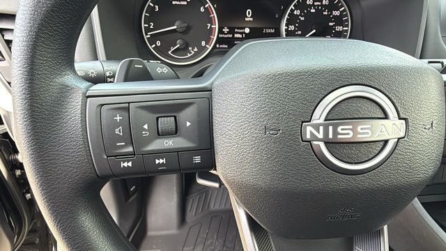 Vehicle image 19 of 30