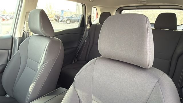 Vehicle image 11 of 30
