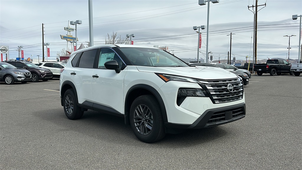 Vehicle image 3 of 30