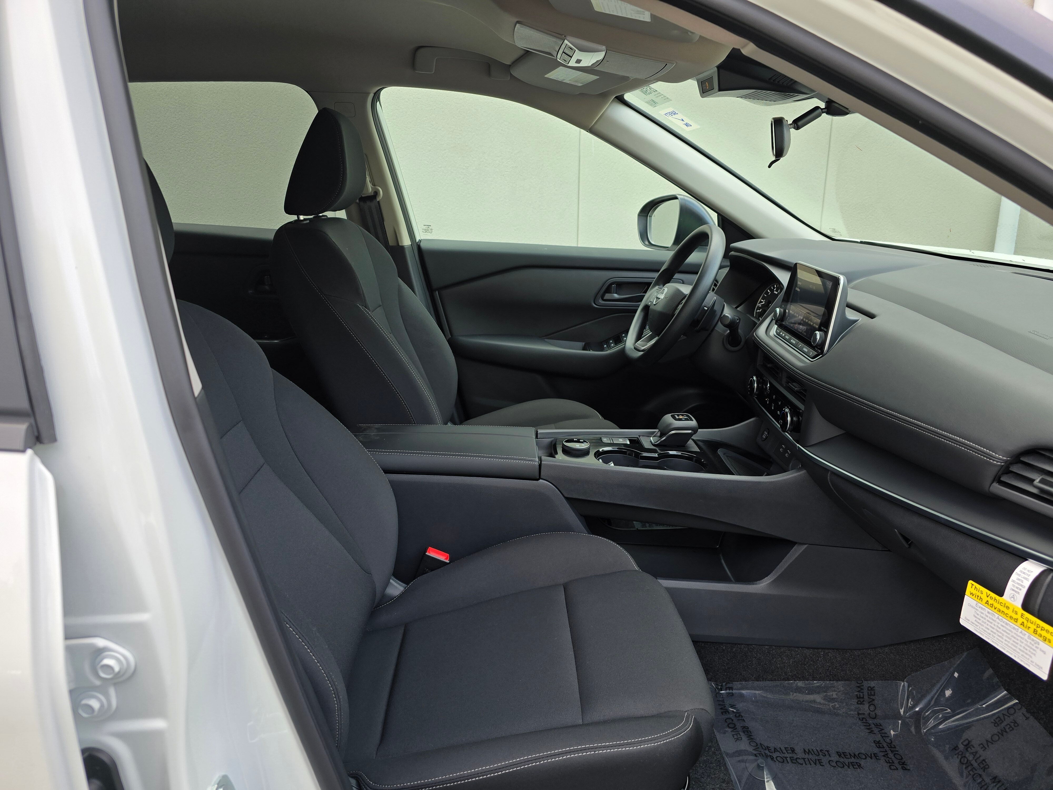 Vehicle image 9 of 24