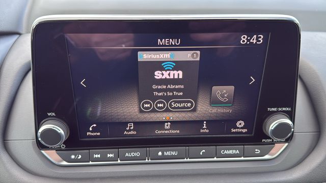 Vehicle image 28 of 36