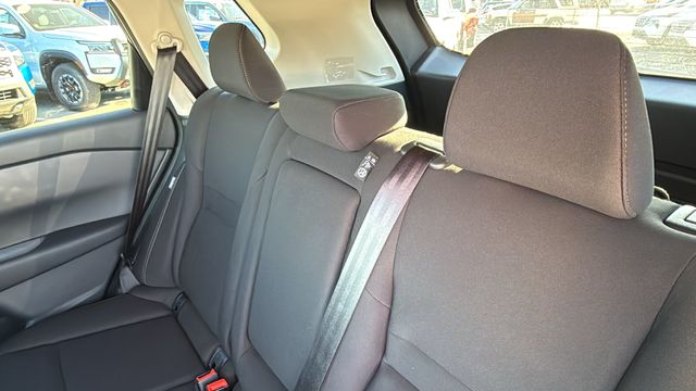 Vehicle image 15 of 35